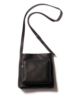 IMPERMA-LEATHER / GUSSET POCKET COMPACT SHOULDER BAG / ME652