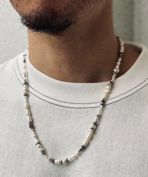 Metal x Pearl Long Necklace