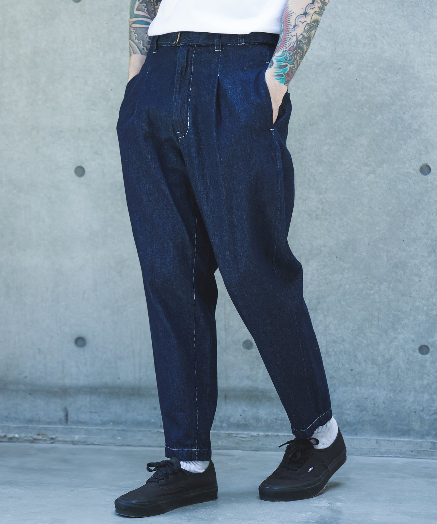 10oz NATURAL SLUB DENIM / BELTED WIDE TAPERD PANTS /M263104 – MR