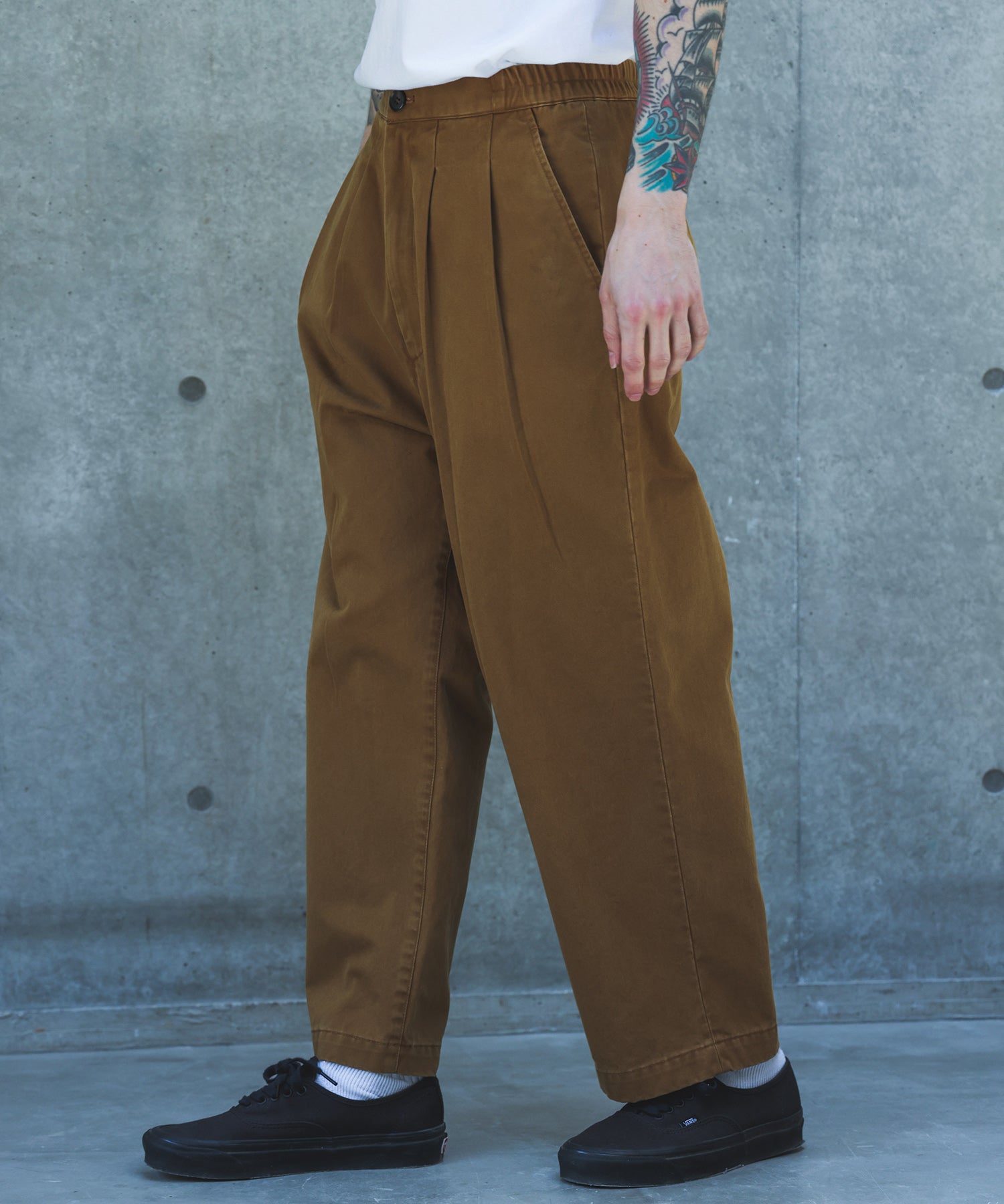【予約商品】VINTAGE SULFUR CHINO / 2 TUCK WIDE EASY PANTS /M263114