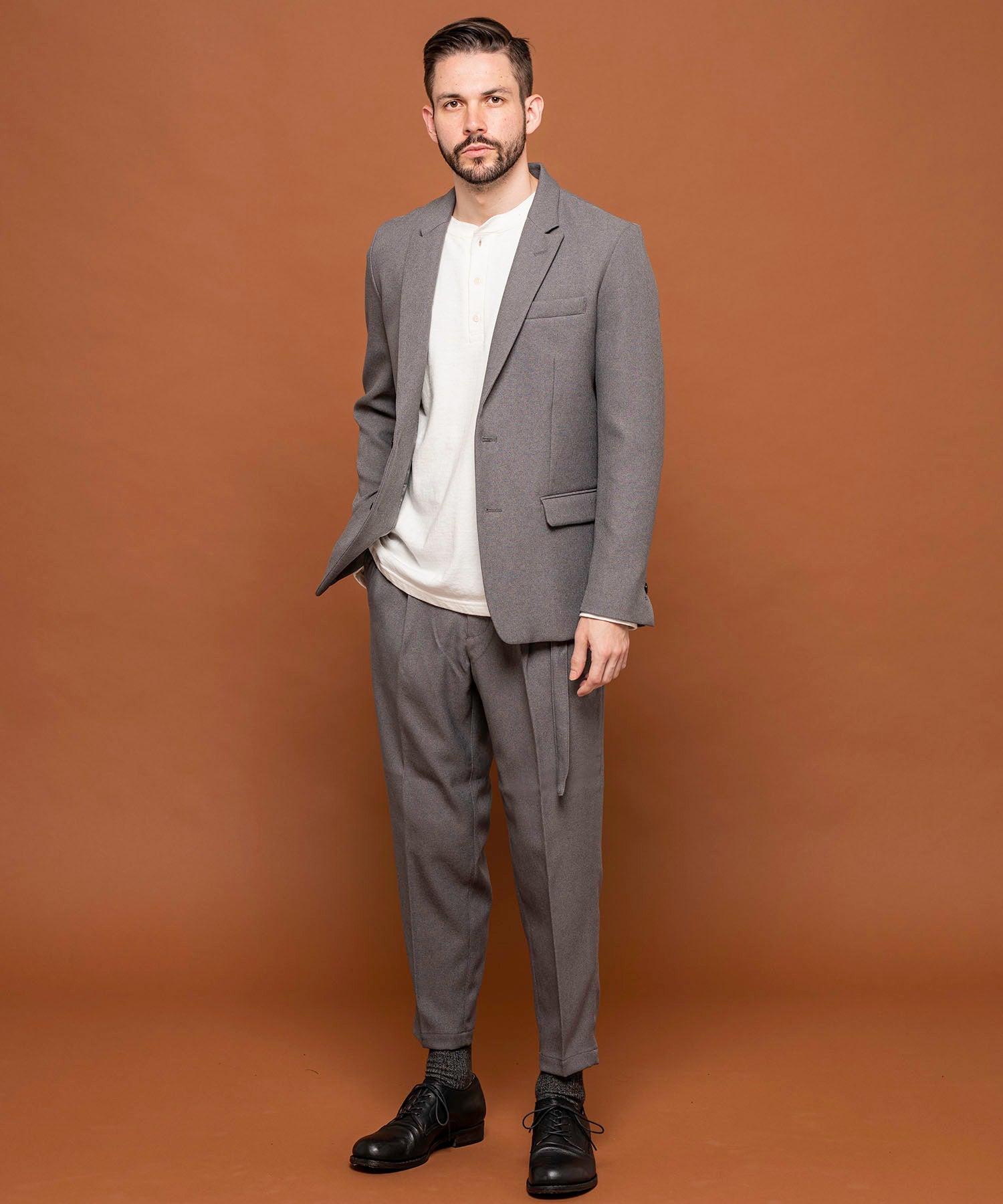 MR.OLIVE / RETRO POLYESTER TWILL / 2B SEMI PEAKED LAPEL JACKET