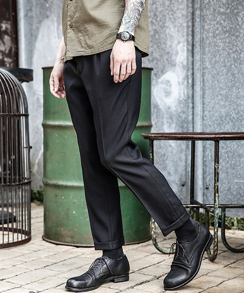 MR.OLIVE / RETRO POLYESTER TWILL / ONE PLEATS STA-PREST TAPERED PANTS