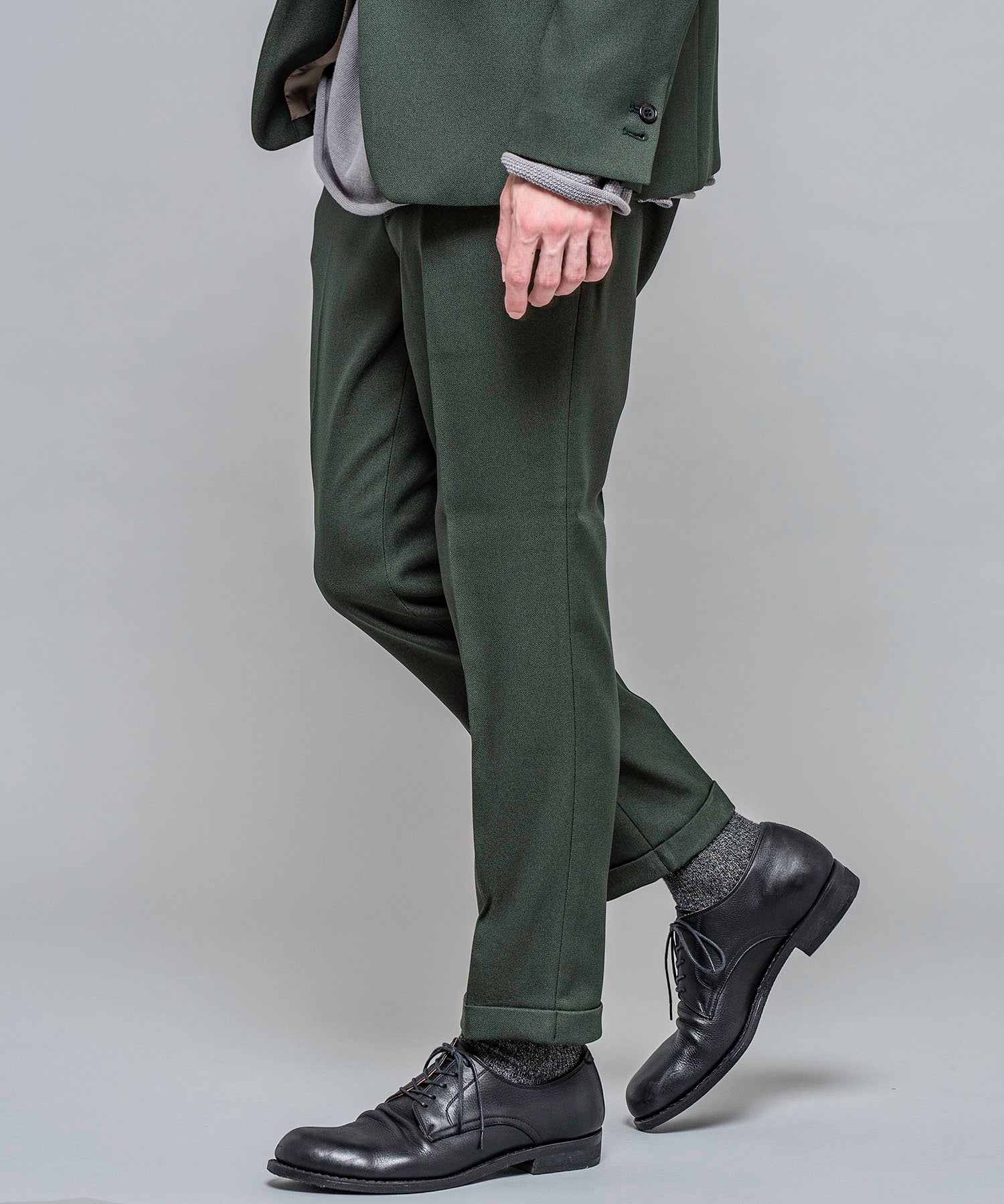 MR.OLIVE / RETRO POLYESTER TWILL / ONE PLEATS STA-PREST TAPERED PANTS