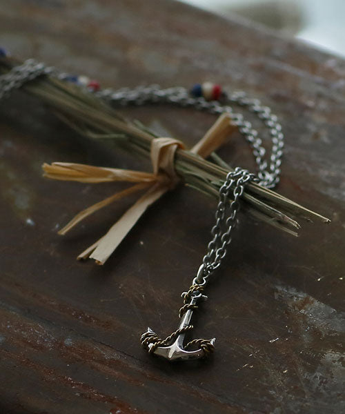 Anchor & Tricolor Necklace