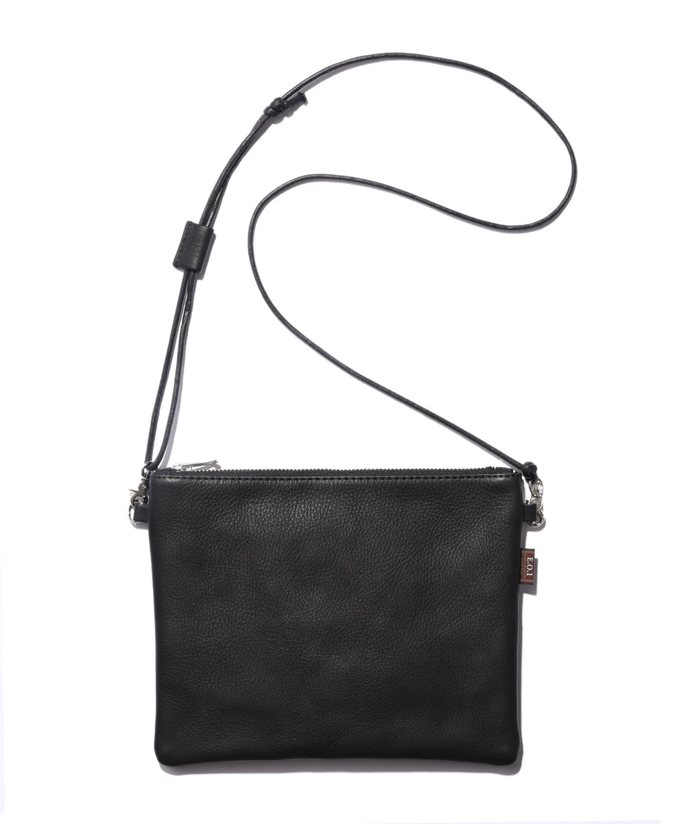 IMPERMA-LEATHER / ZIPPER SMALL SACOCHE / ME680