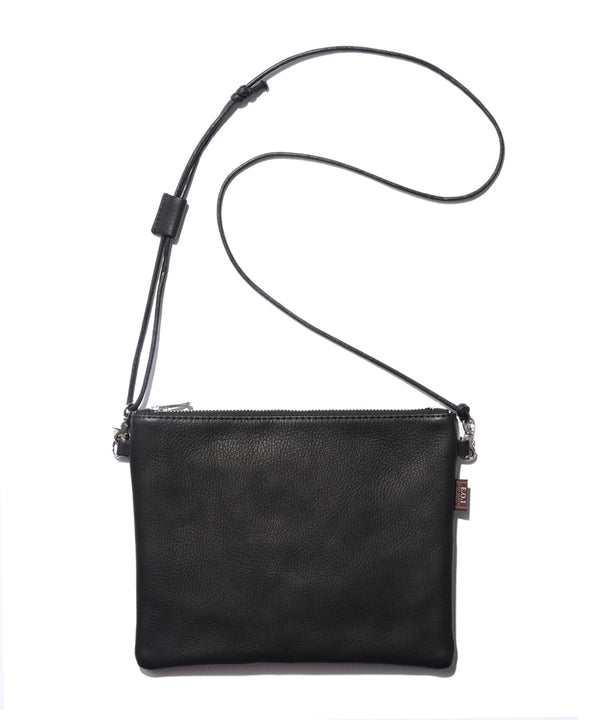 IMPERMA-LEATHER / ZIPPER SMALL SACOCHE / ME680