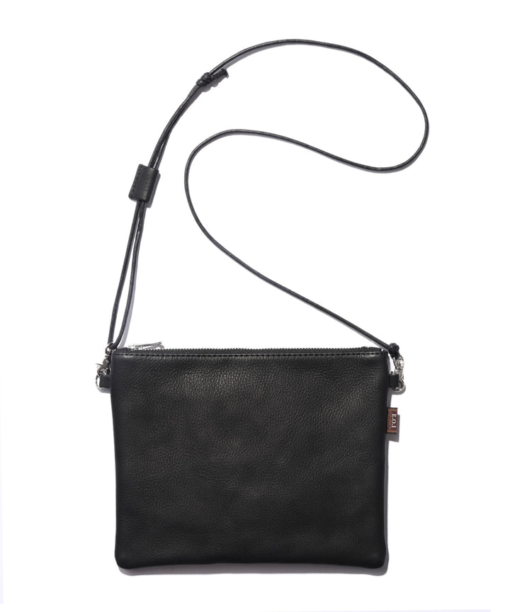 IMPERMA-LEATHER / ZIPPER SMALL SACOCHE / ME680