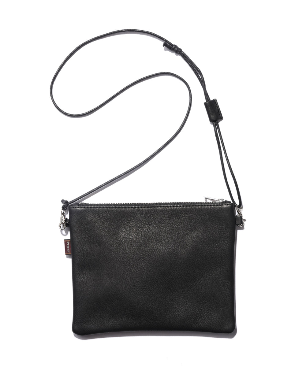 IMPERMA-LEATHER / ZIPPER SMALL SACOCHE / ME680