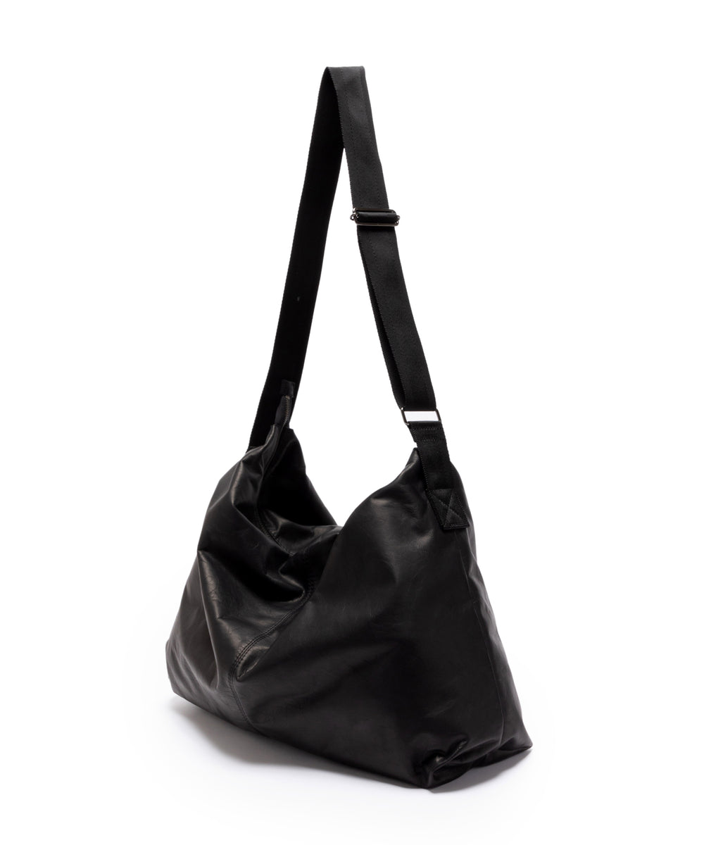 IMPERMA-LEATHER / MESSENGER BAG / ME613