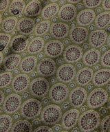 L/R CIRCLE BATIK PATTERN / SQUARE CUT REGULAR COLLAR SHIRT