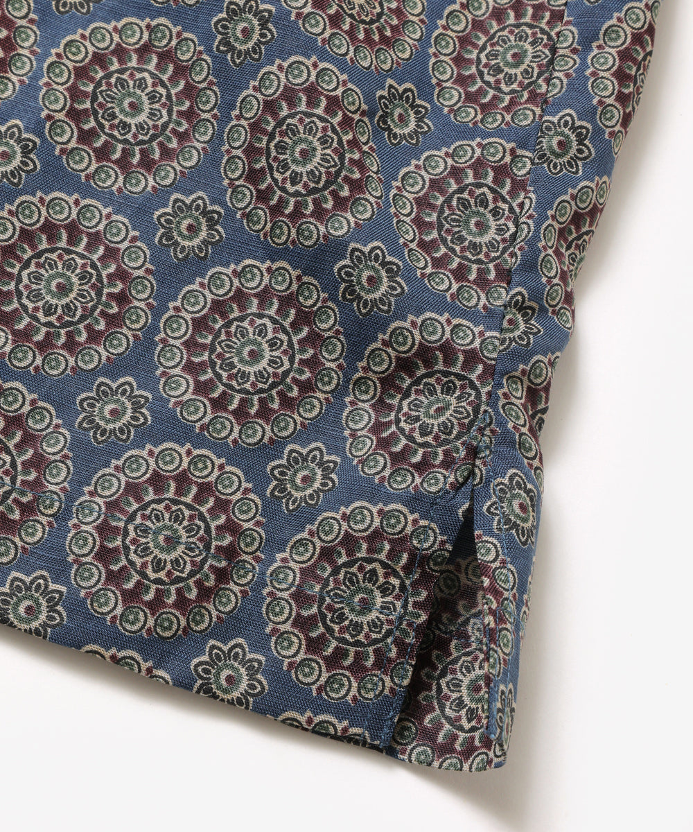 L/R CIRCLE BATIK PATTERN / OPEN COLLAR SHIRT