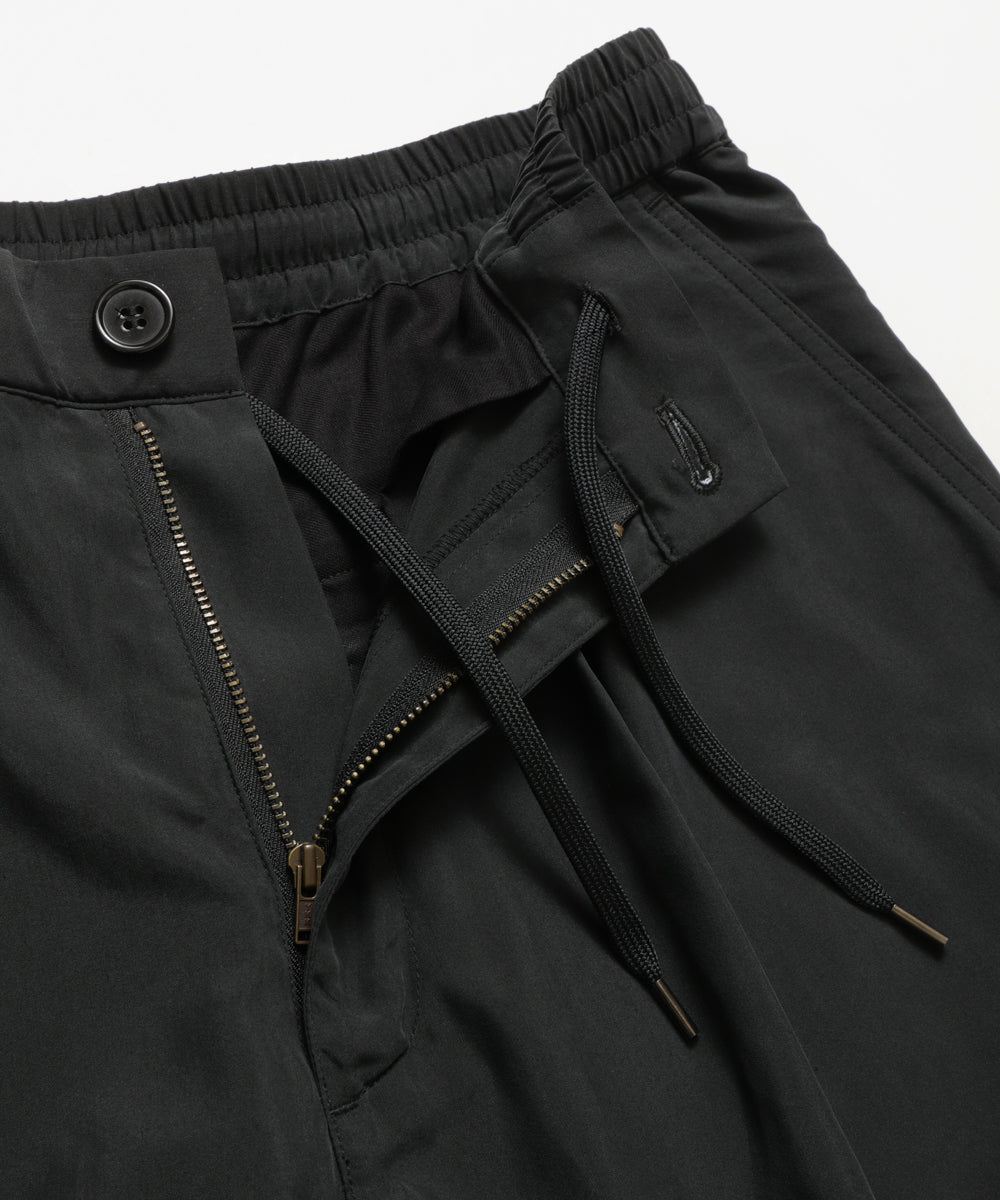 T/R POWDER CLOTH / ONE TACK SHORTS