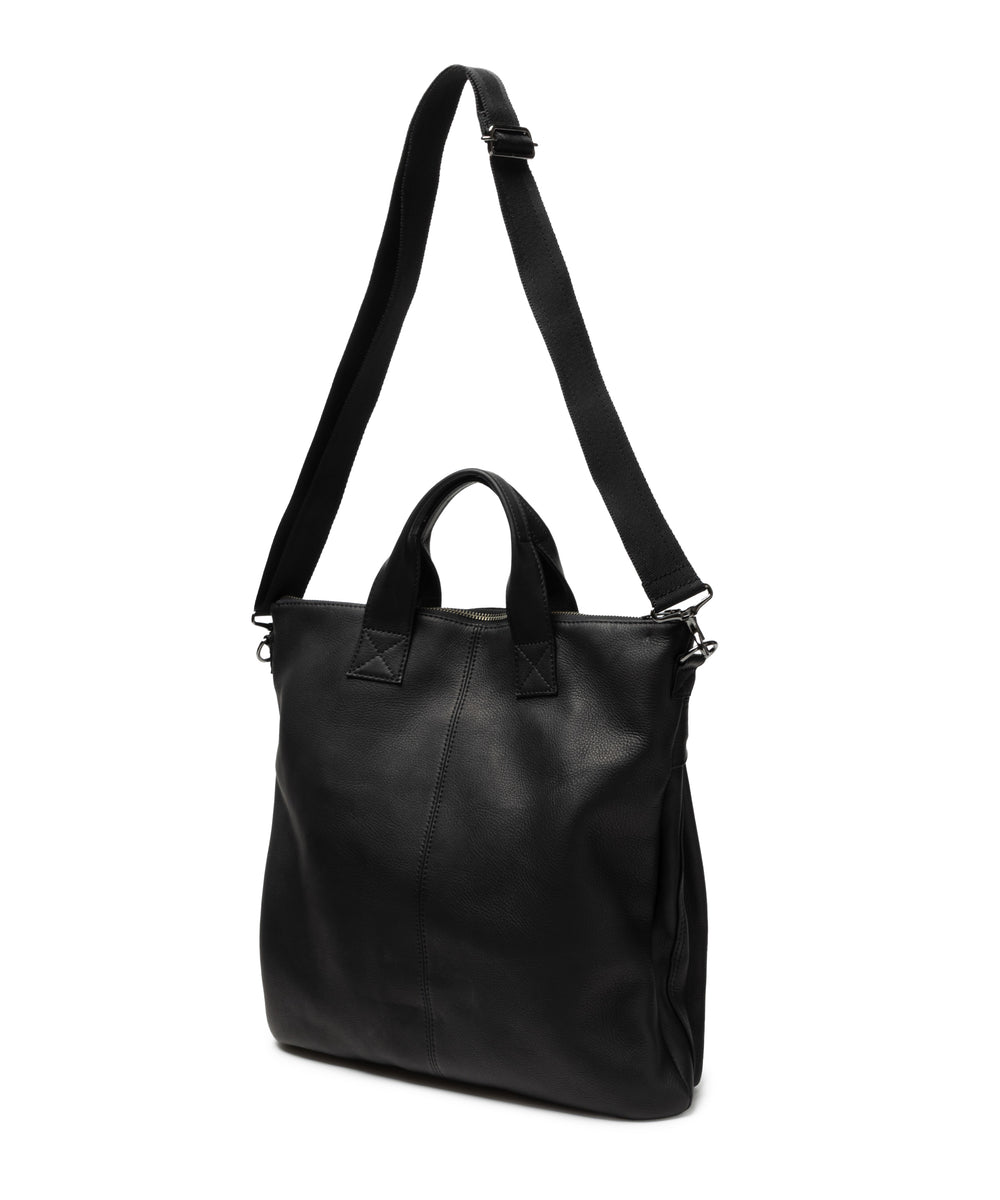 IMPERMA-LEATHER / HELMET BAG / ME666