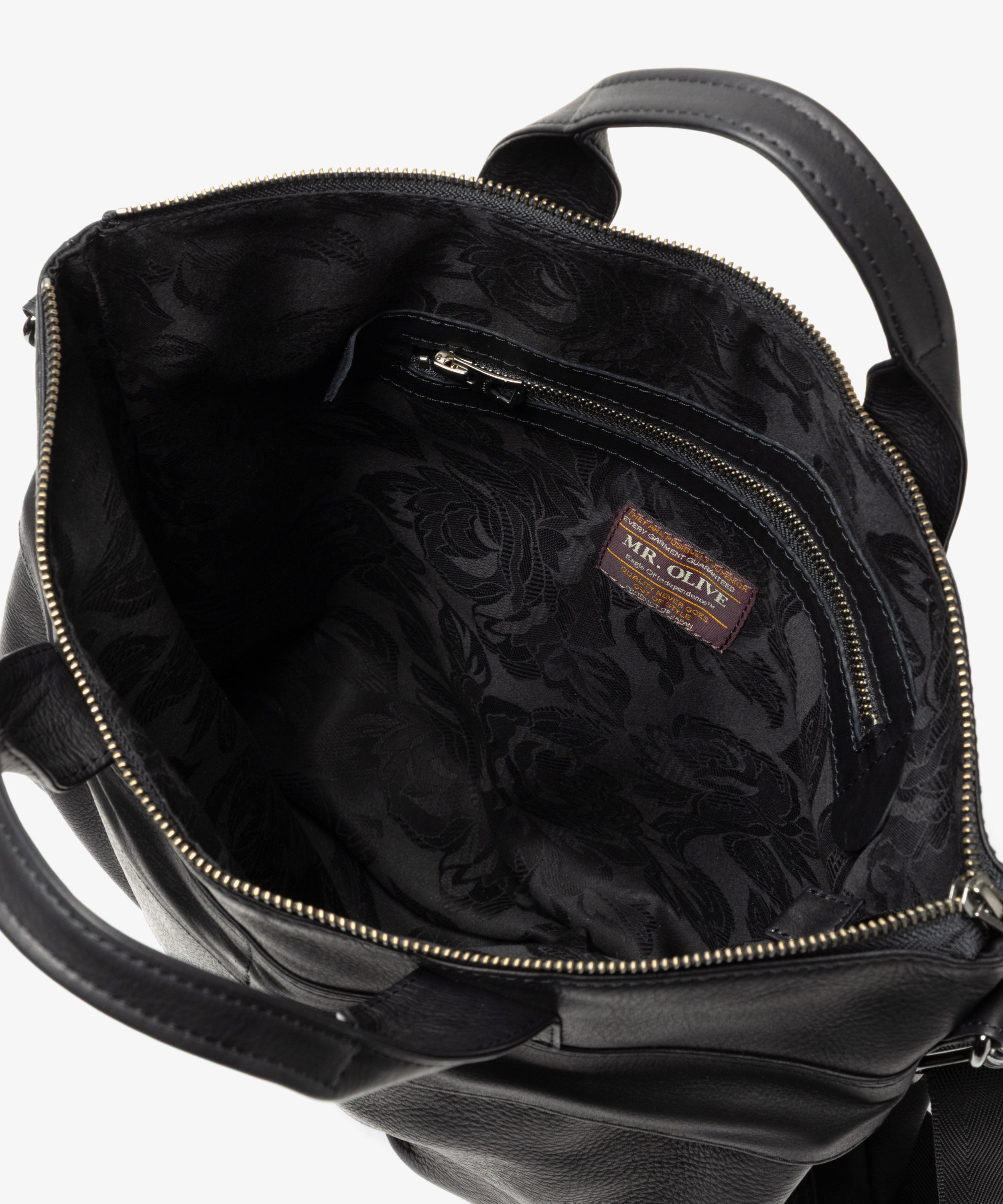 予約商品】IMPERMA-LEATHER / HELMET BAG / ME666 – MR.OLIVE ONLINE STORE