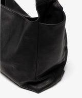 IMPERMA-LEATHER / ONE SHOULDER BAG / ME667