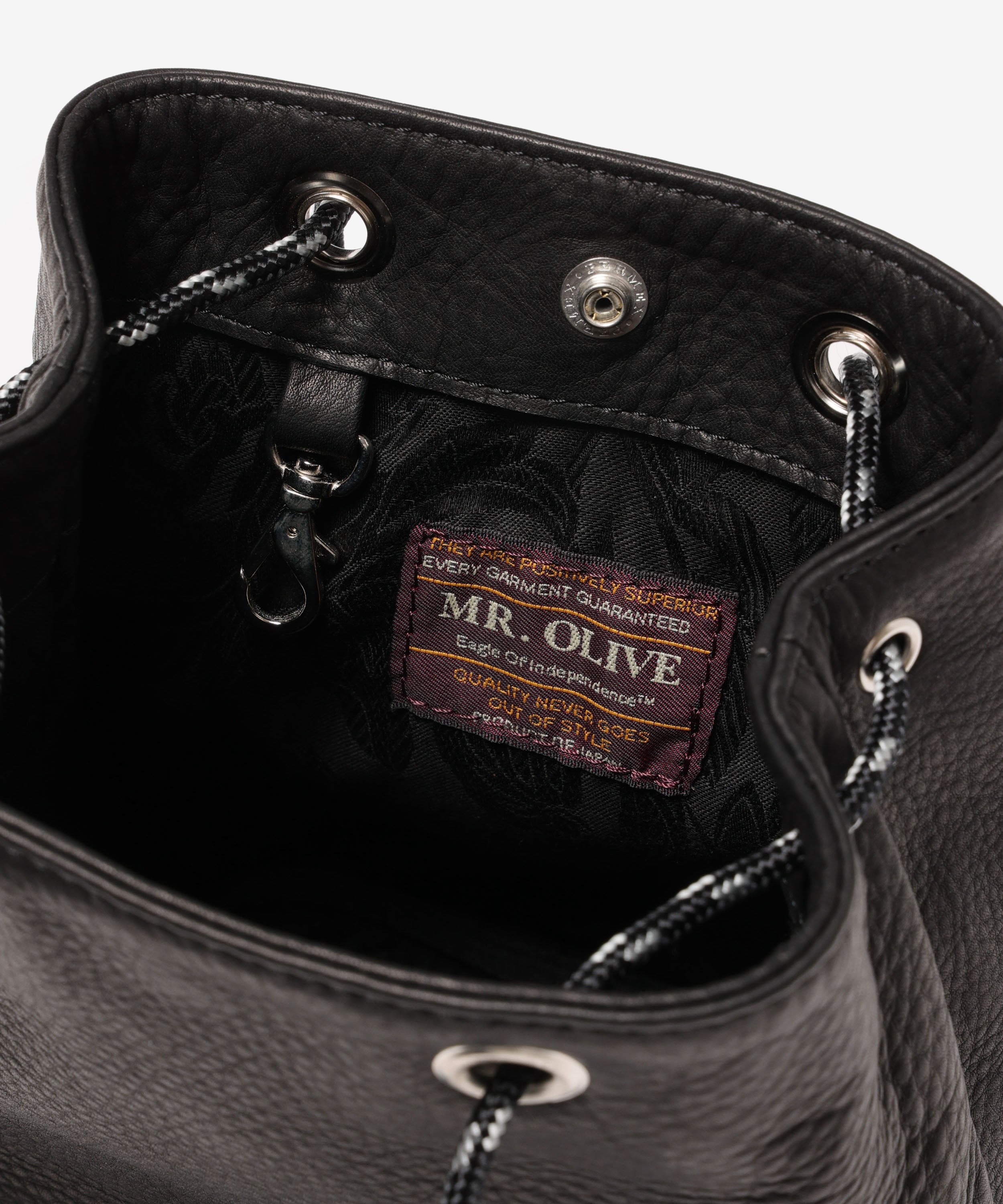IMPERMA-LEATHER / 2WAY TRAIL CYLINDER BAG / ME669 – MR.OLIVE