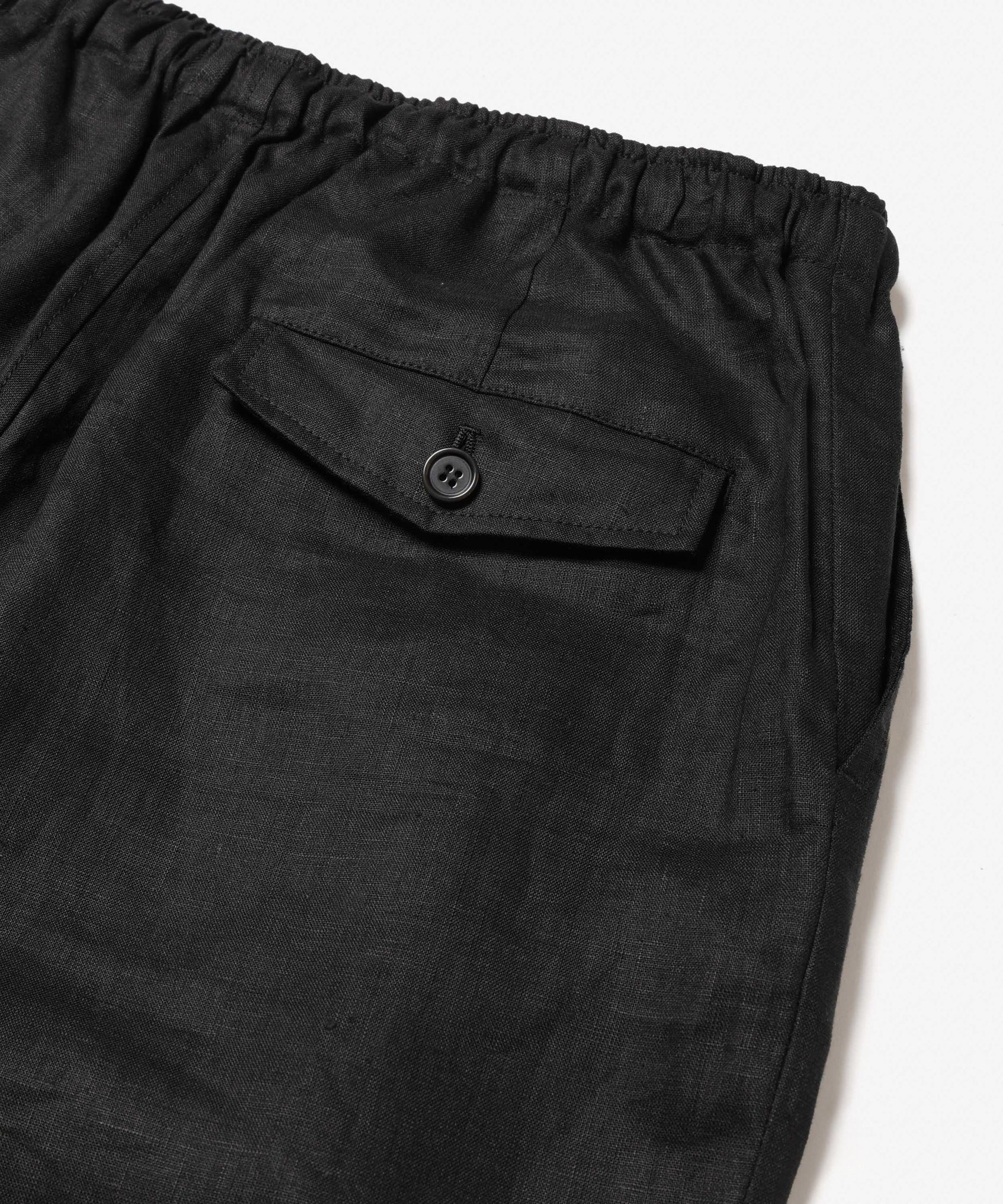 【予約商品】SOFT FINISH LINEN / DRAWSTRING TAPERED PANTS / M261110