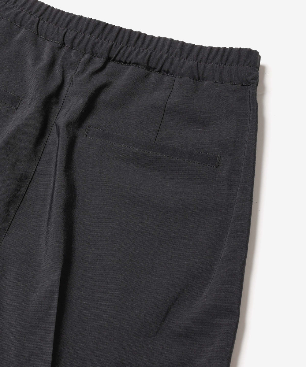 【予約商品】QUICK-DRYING TAFFETA / 2TACK TAPERED EASY PANTS / M261108