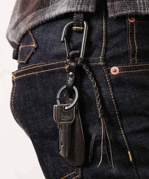POLISHED STEER LEATHER / BRASS SHOE HORN KEY RING / ME361