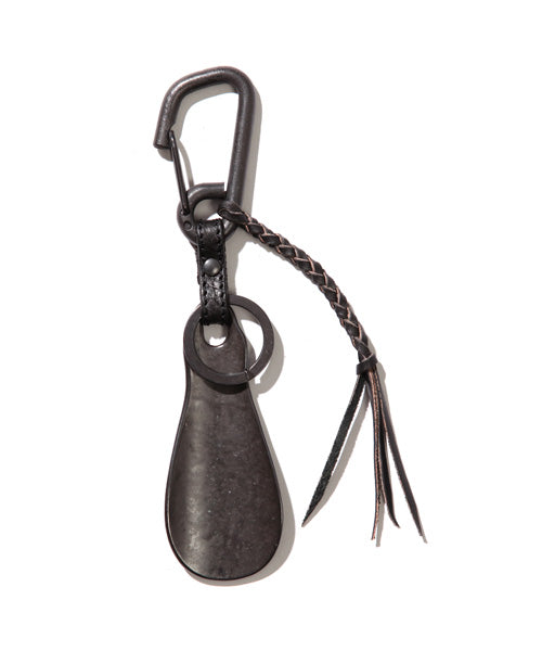 POLISHED STEER LEATHER / BRASS SHOE HORN KEY RING / ME361
