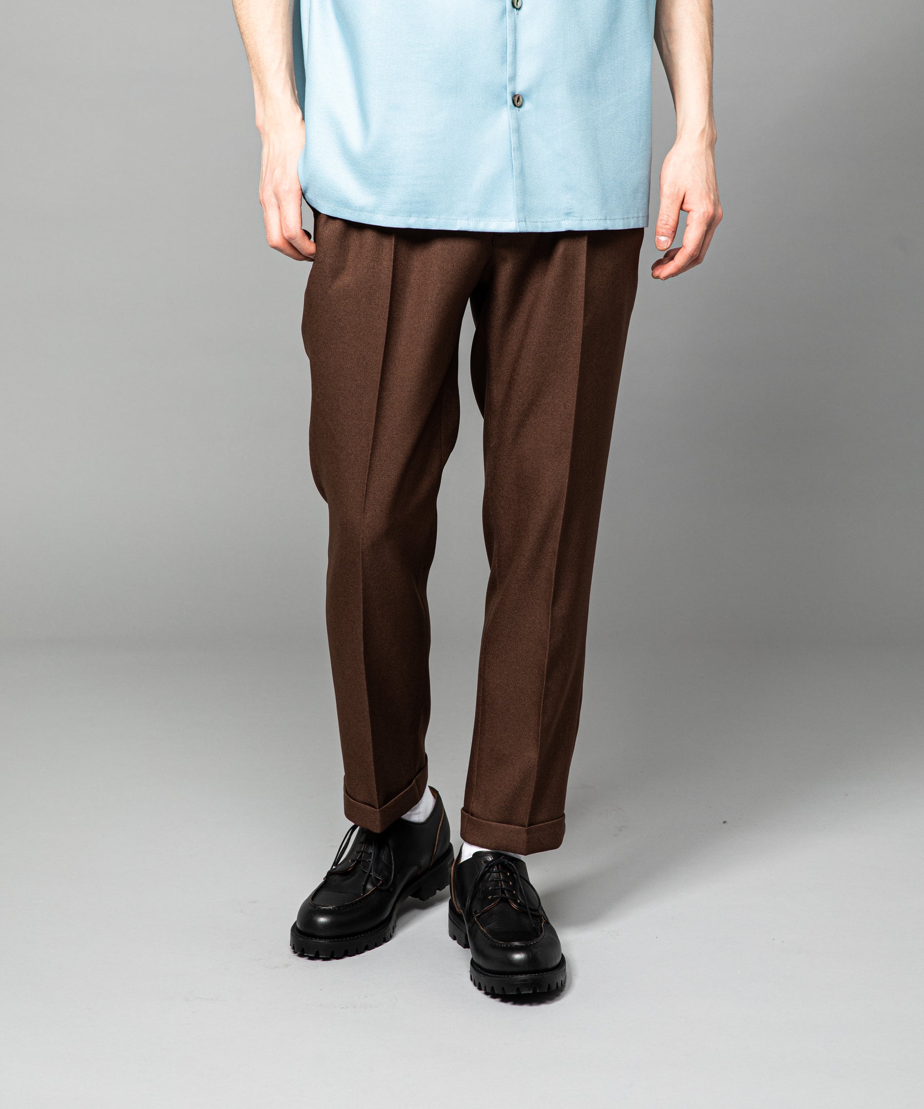 MR.OLIVE / RETORO POLYESTER TWILL / EASY ONE PLEATS STA-PREST TAPERED PANTS / M-222120