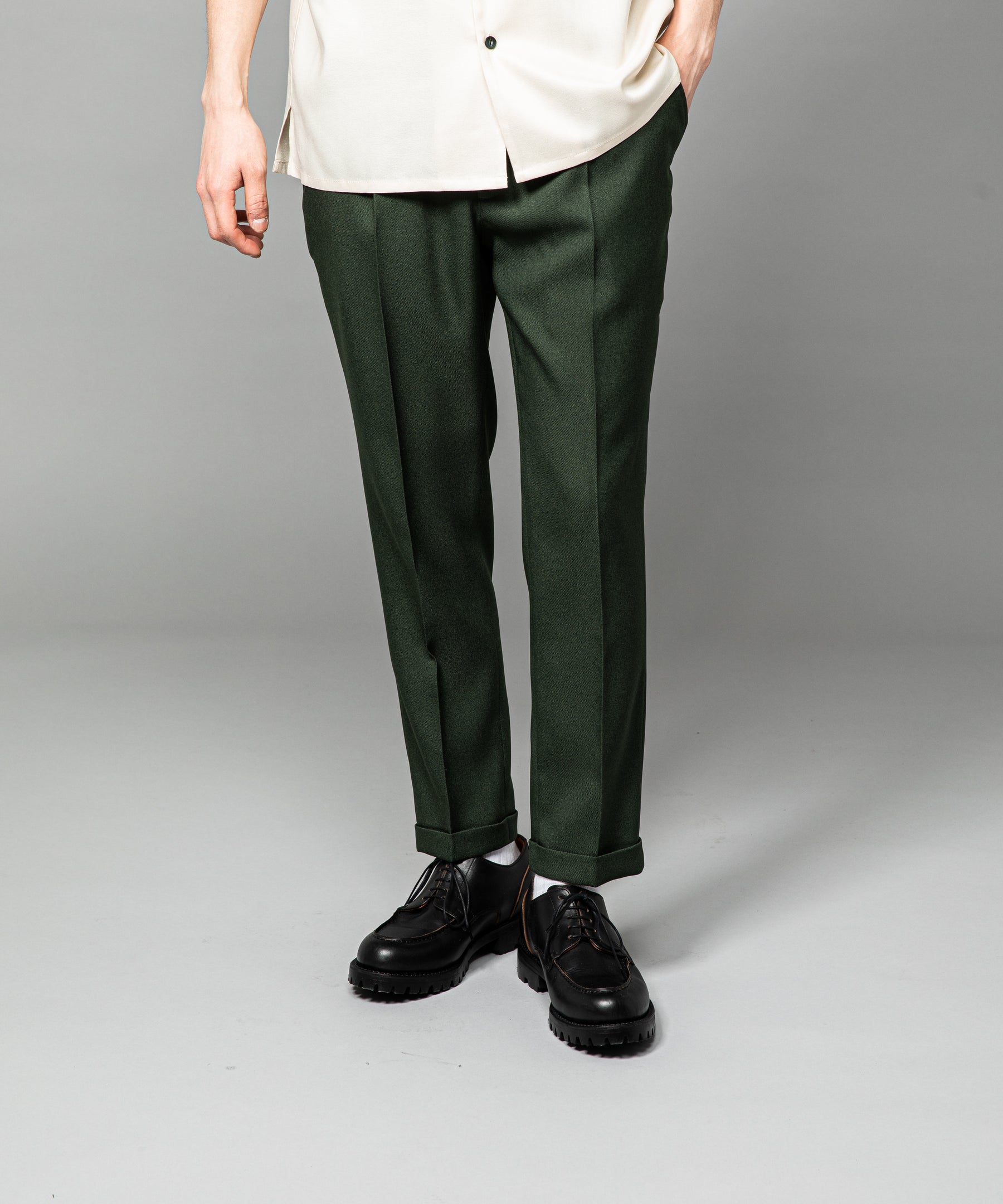 MR.OLIVE / RETORO POLYESTER TWILL / EASY ONE PLEATS STA-PREST TAPERED PANTS / M-222120