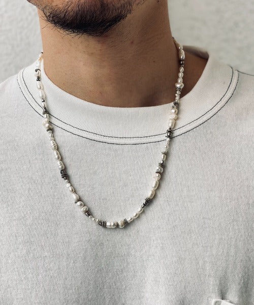 Metal x Pearl Long Necklace
