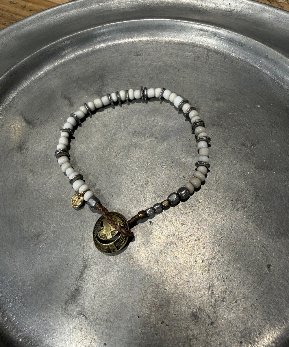 Smily Concho Beads -White- / NKHK-430WH
