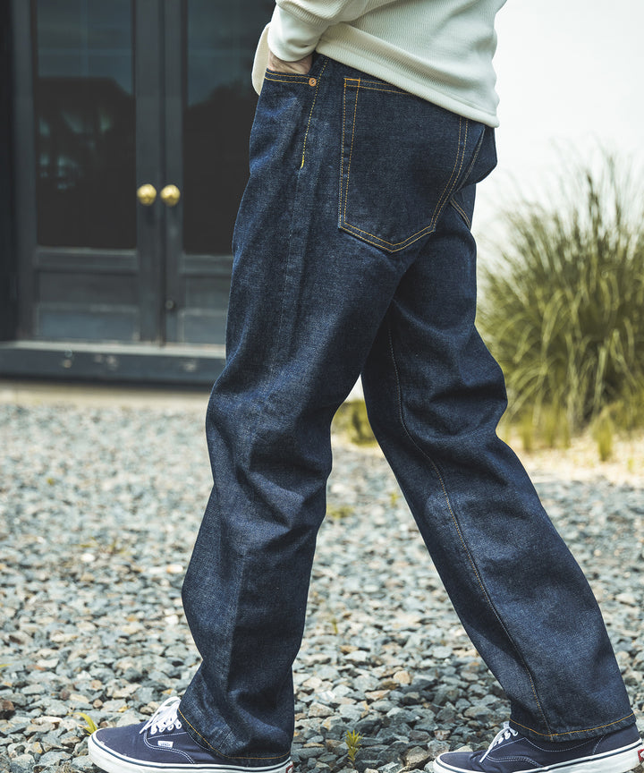 15oz OLD SELVAGE DENIM / WASHED RELAX TAPERED JEANS / M233127