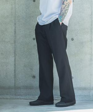 【予約商品】QUICK DRY MATERIAL / 2TACK STRAIGHT EASY PANTS / M262109