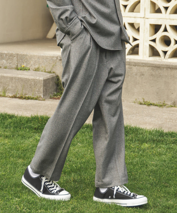 PEACHSKIN STRETCH GABARDINE / 2TACK WIDE EASY PANTS / M253119