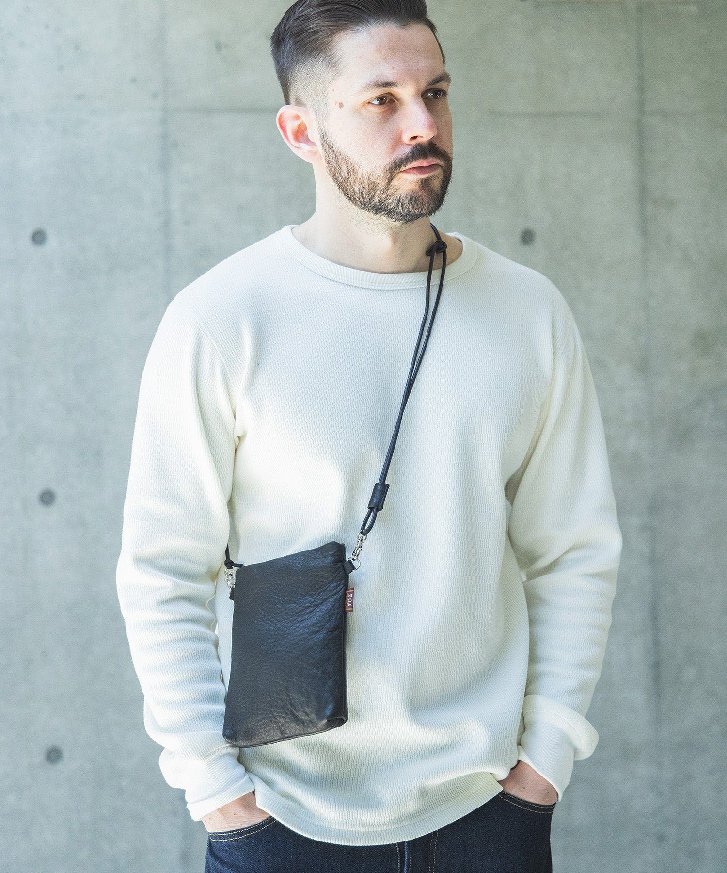 IMPERMA-LEATHER / TINY SACOCHE / ME679 – MR.OLIVE ONLINE STORE