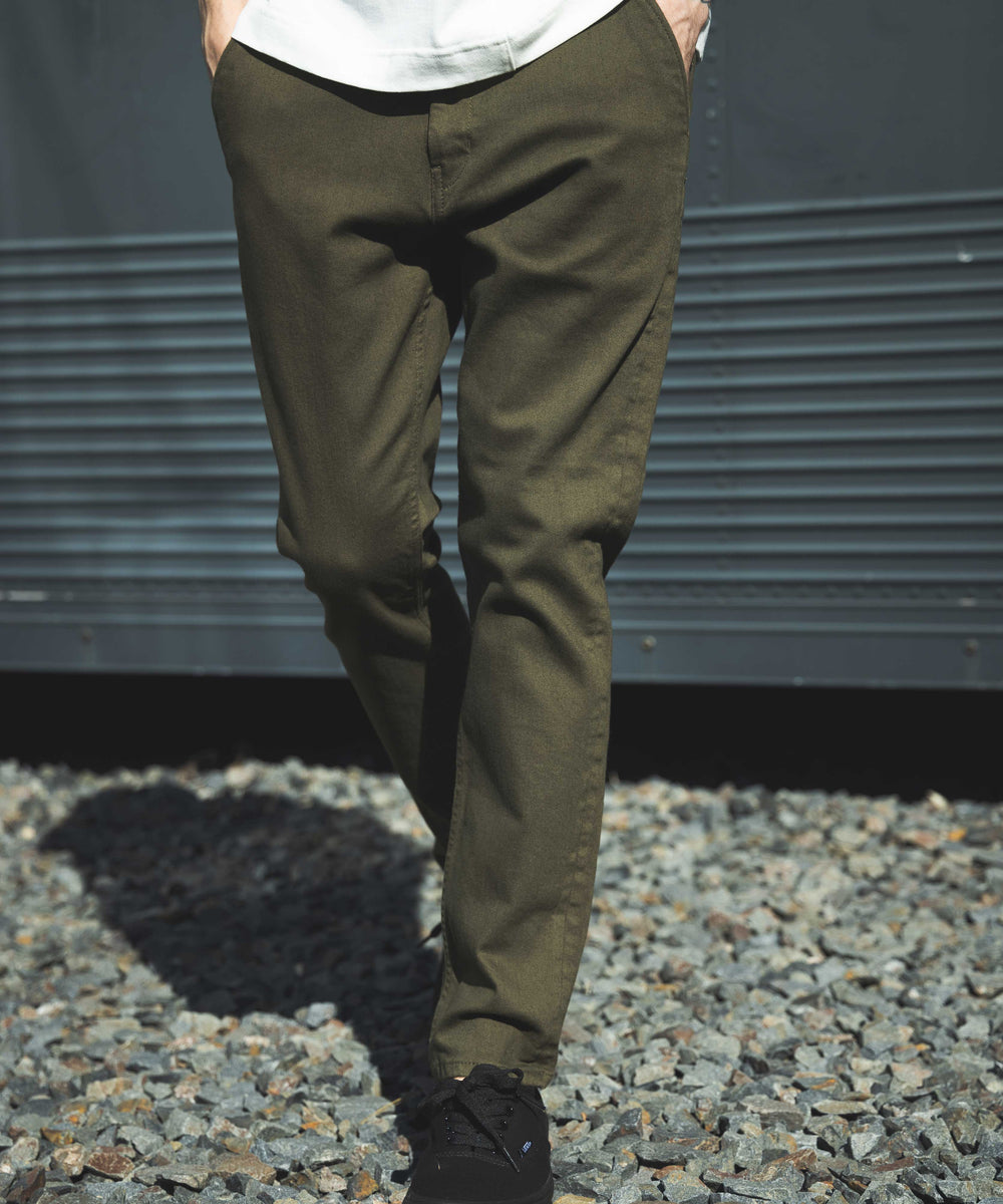MR.OLIVE / SUPER STRETCH DENIM / SILICON DYED SLIM PANTS