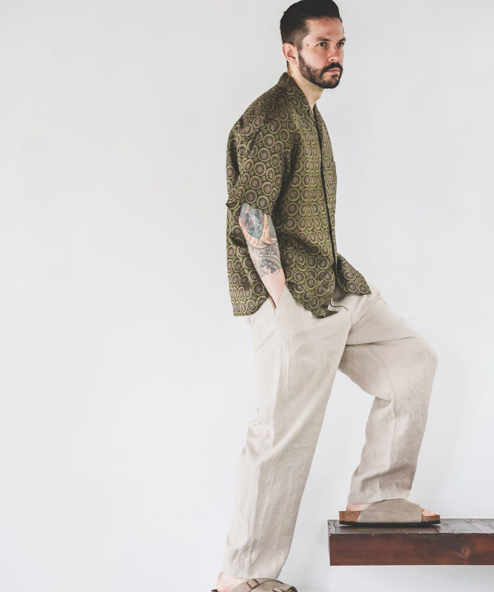 L/R CIRCLE BATIK PATTERN / OPEN COLLAR SHIRT