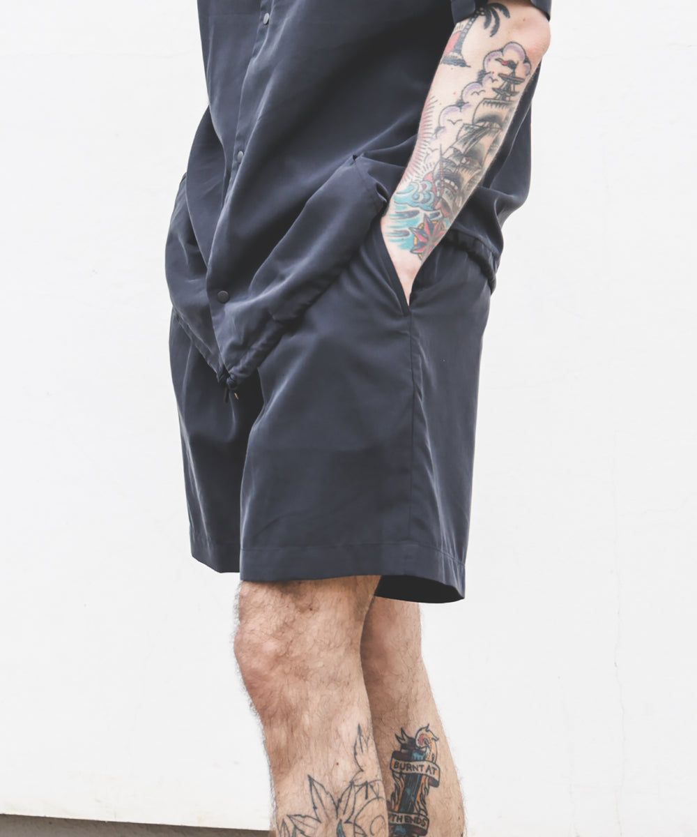 T/R POWDER CLOTH / ONE TACK SHORTS