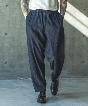 RINSE WASH 6oz SUPER LIGHT DENIM / DRAWSTRING TAPERED PANTS / M261112
