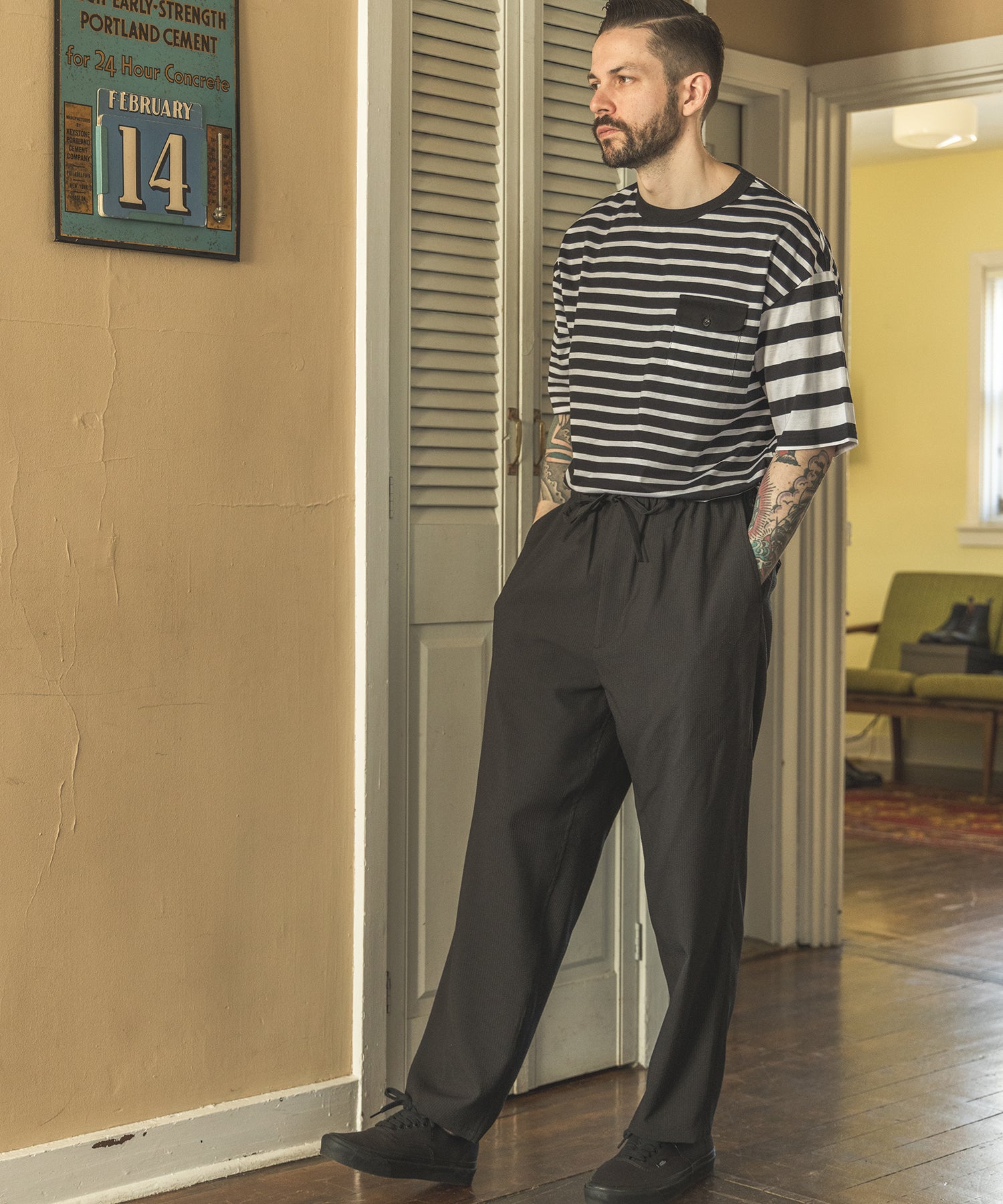 SILKET BORDER / FLAP POCKET T-SHIRT