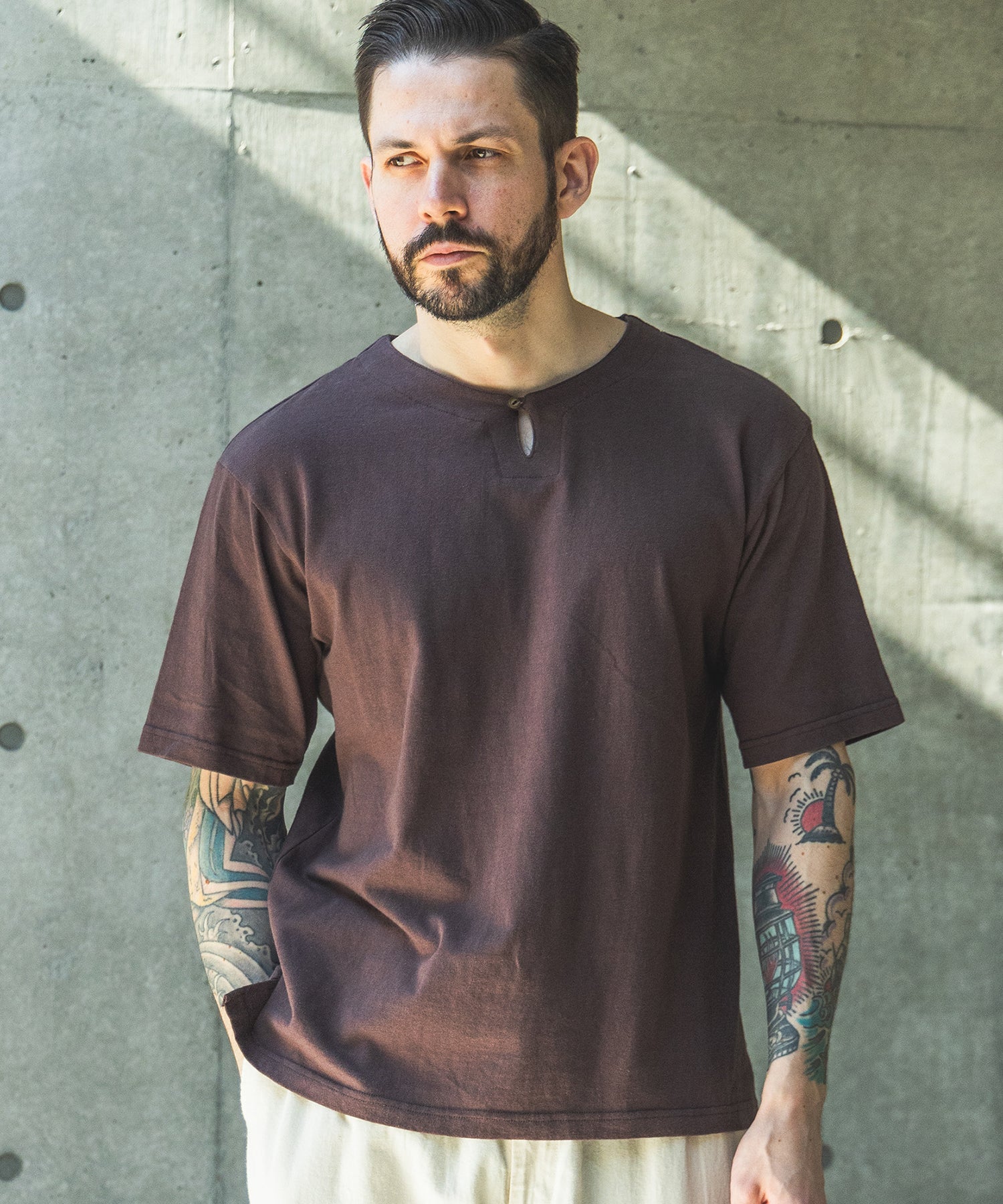 【予約商品】88/12 VINTAGE MATERIAL / KEY NECK T-SHIRT / M261137