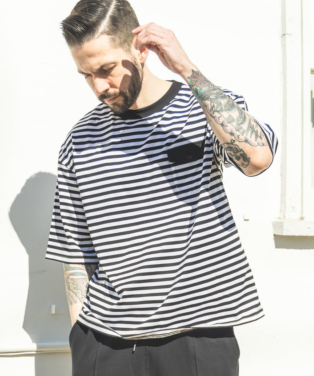 SILKET BORDER / FLAP POCKET T-SHIRT
