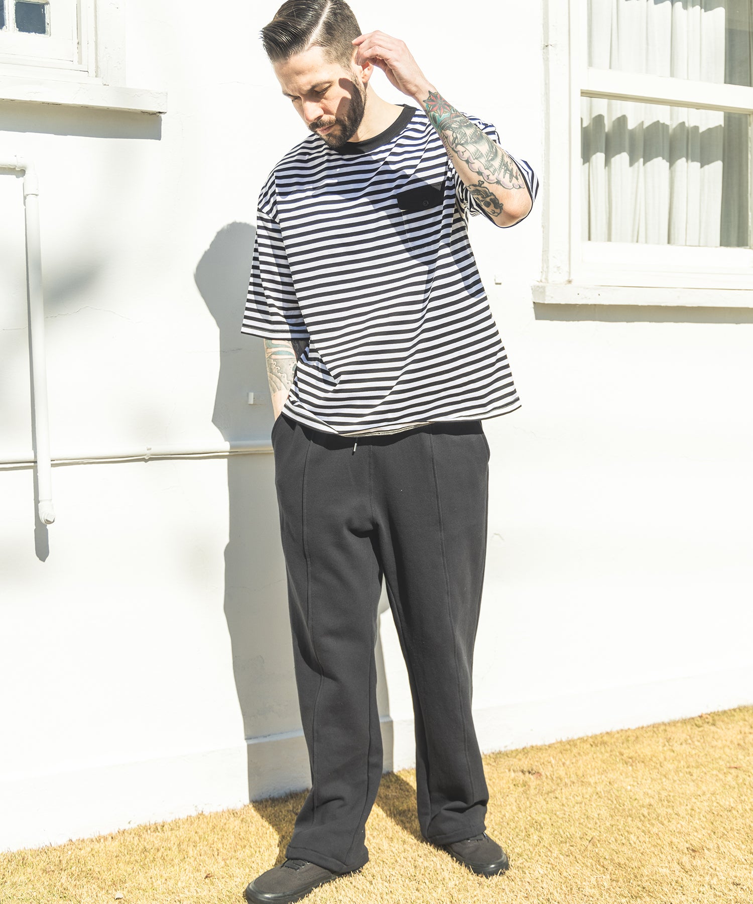 SILKET BORDER / FLAP POCKET T-SHIRT