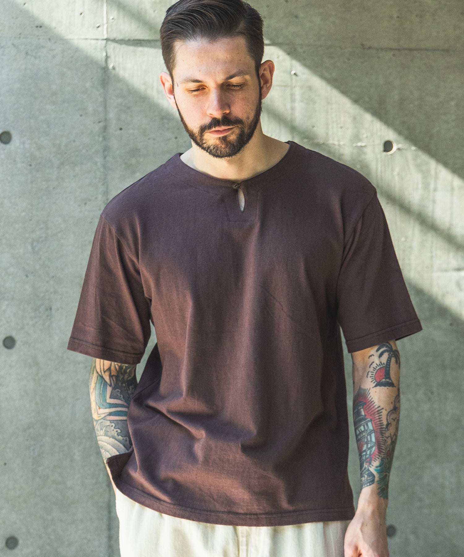 88/12 VINTAGE MATERIAL / KEY NECK T-SHIRT / M261137 – MR.OLIVE