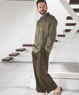 L/R CIRCLE BATIK PATTERN / SQUARE CUT REGULAR COLLAR SHIRT