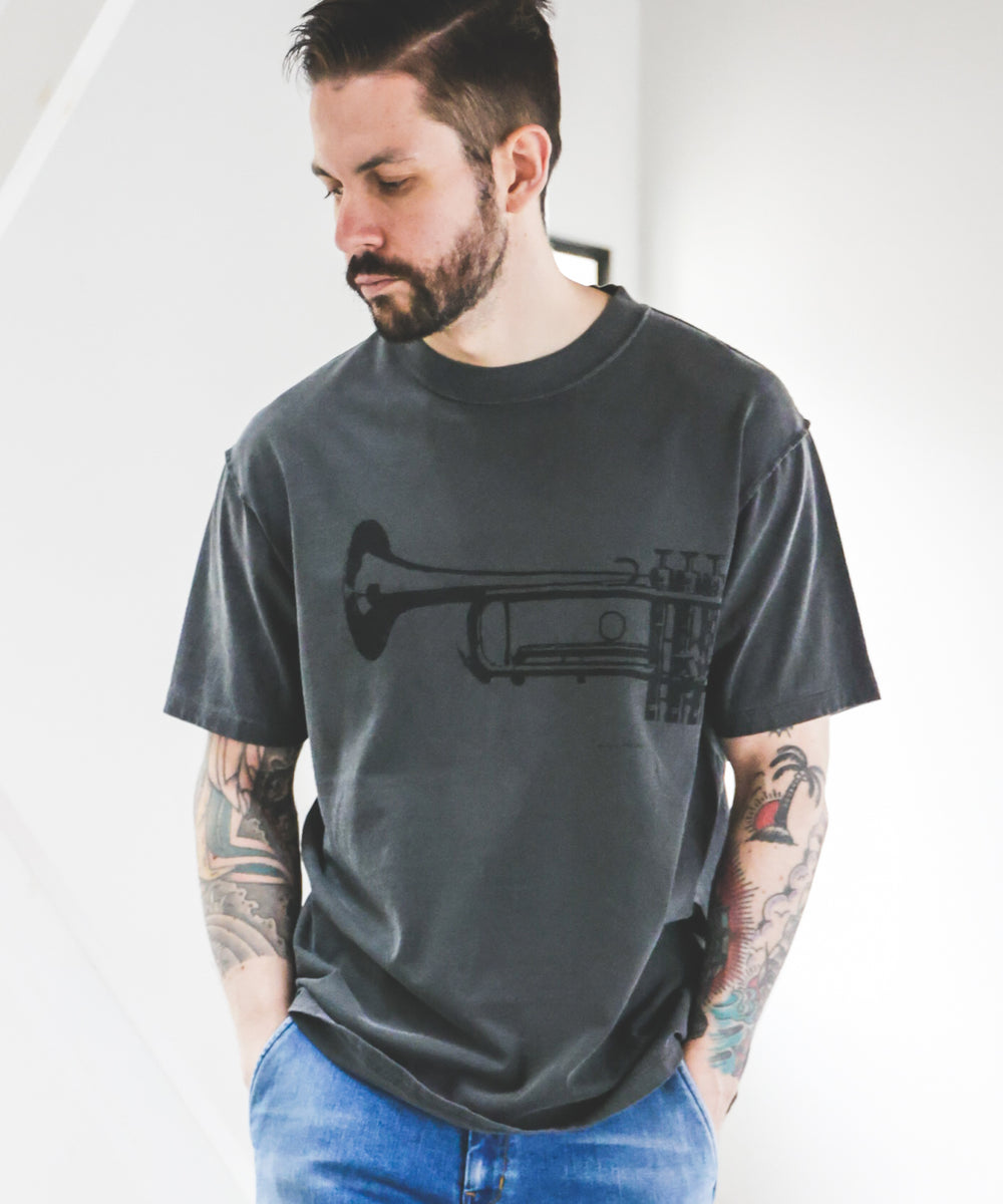 USED 17/1 EMERALD COTTON / TRUMPET S/S T-SHIRT