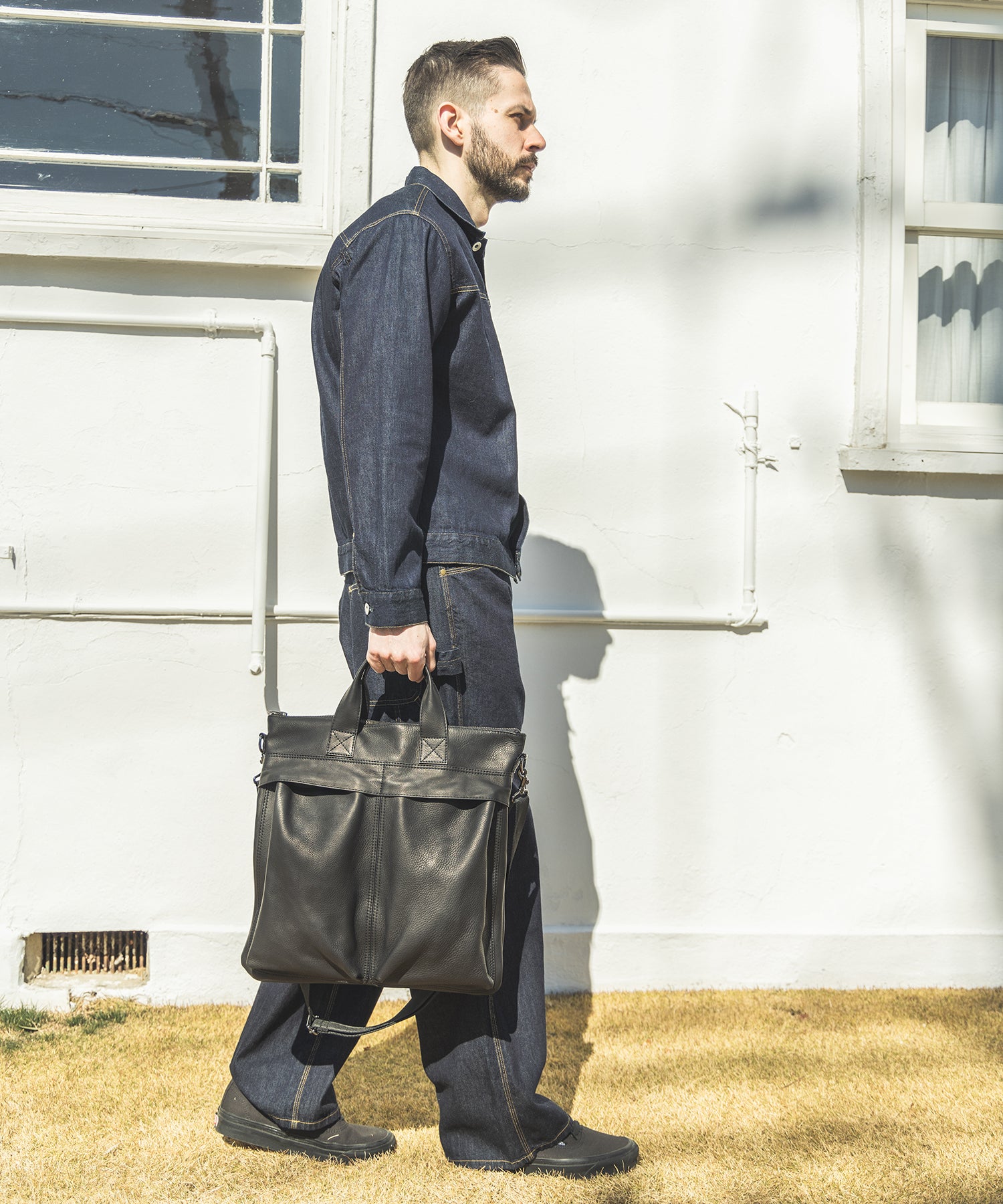 IMPERMA-LEATHER / HELMET BAG / ME666 – MR.OLIVE ONLINE STORE