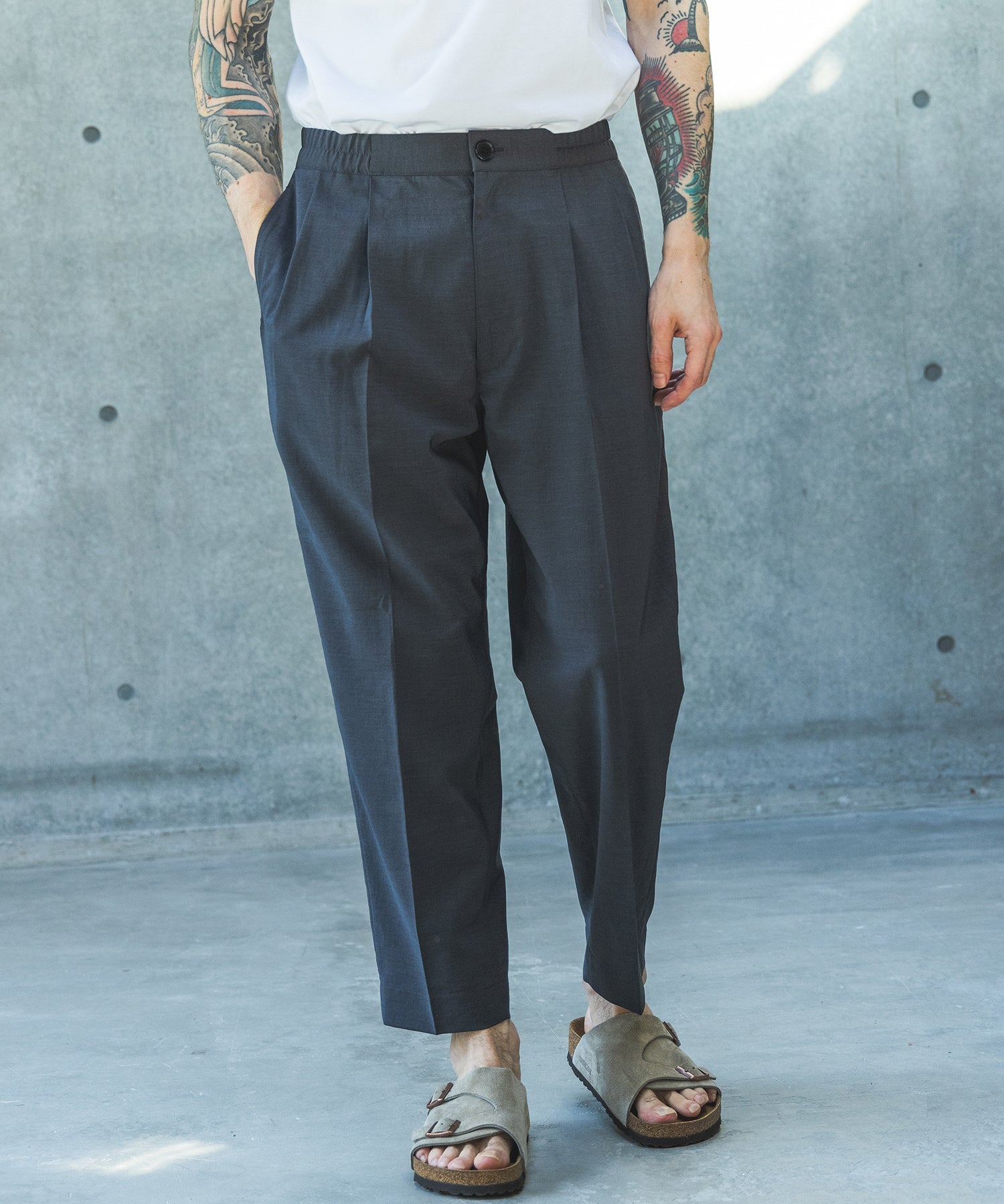 QUICK-DRYING TAFFETA / 2TACK TAPERED EASY PANTS / M261108 – MR