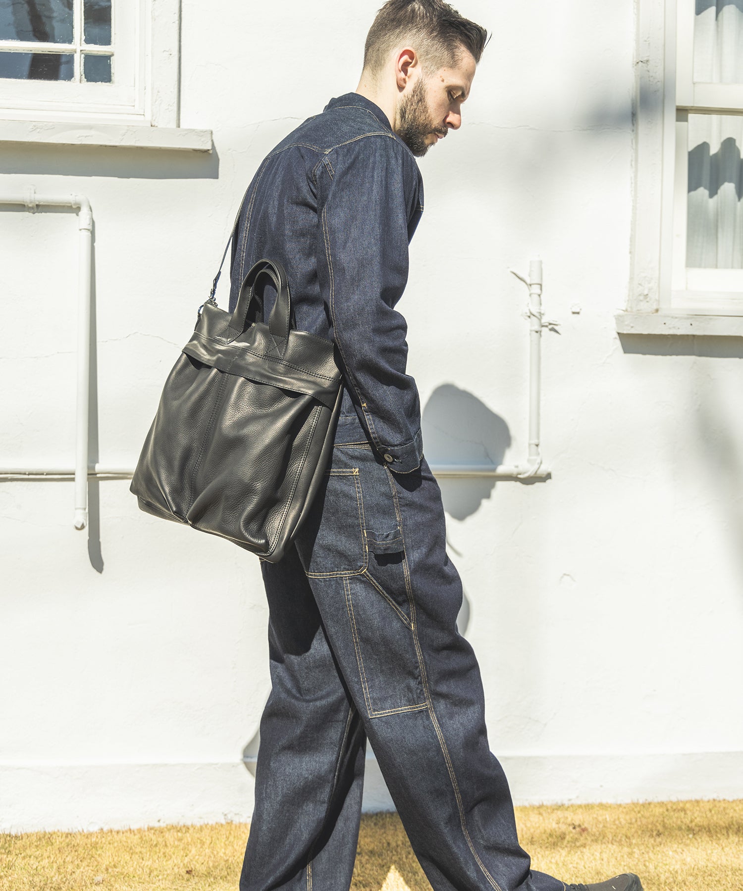 IMPERMA-LEATHER / HELMET BAG / ME666
