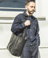 IMPERMA-LEATHER / ONE SHOULDER BAG / ME667