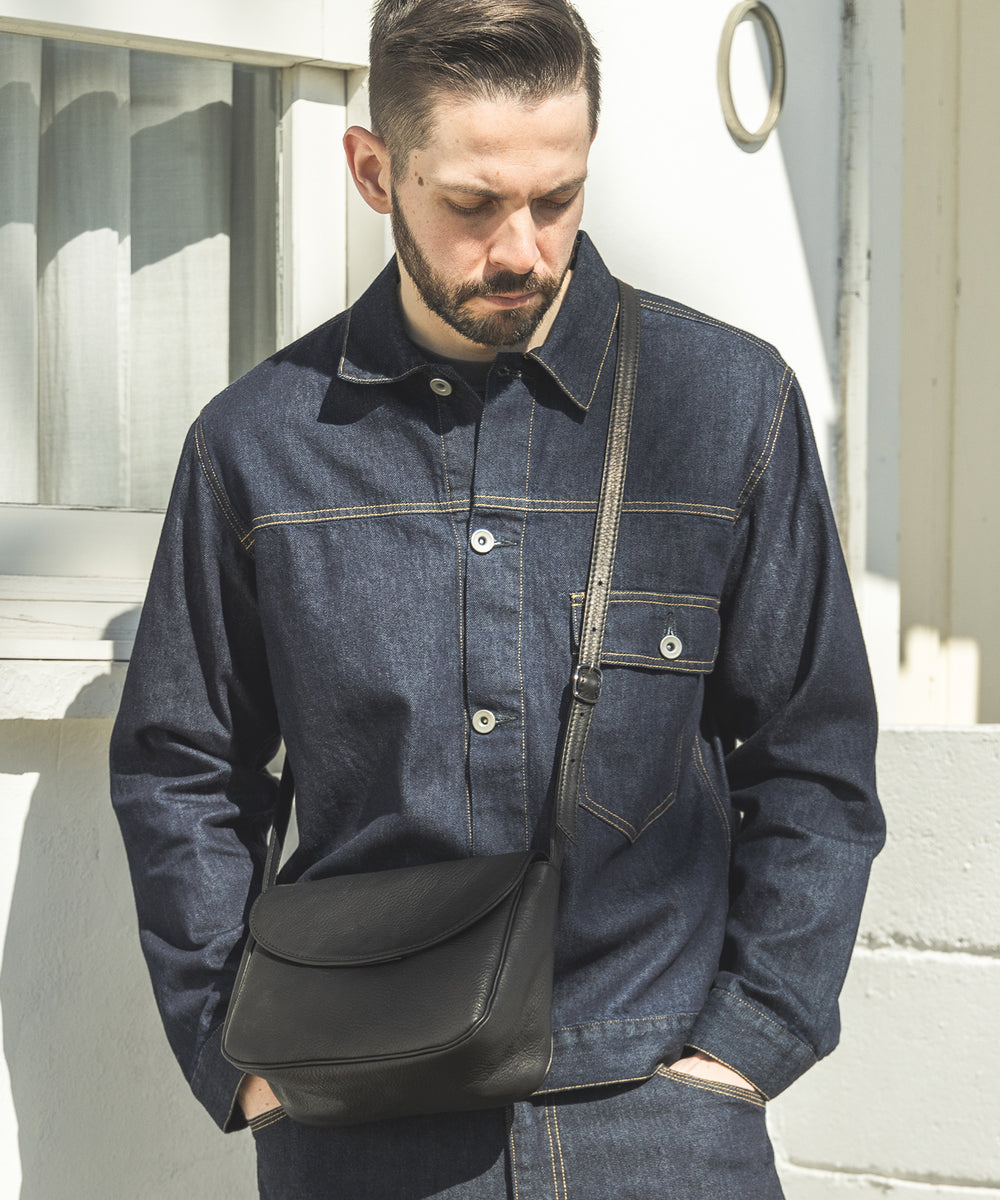 IMPERMA-LEATHER / NEAT SHOULDER BAG / ME668