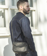IMPERMA-LEATHER / NEAT SHOULDER BAG / ME668
