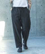 【予約商品】SOFT FINISH LINEN / DRAWSTRING TAPERED PANTS / M261110